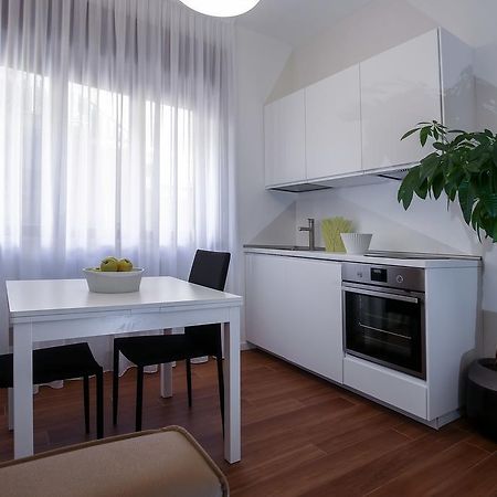 Starhost - Golden Apartments Salerno Ngoại thất bức ảnh