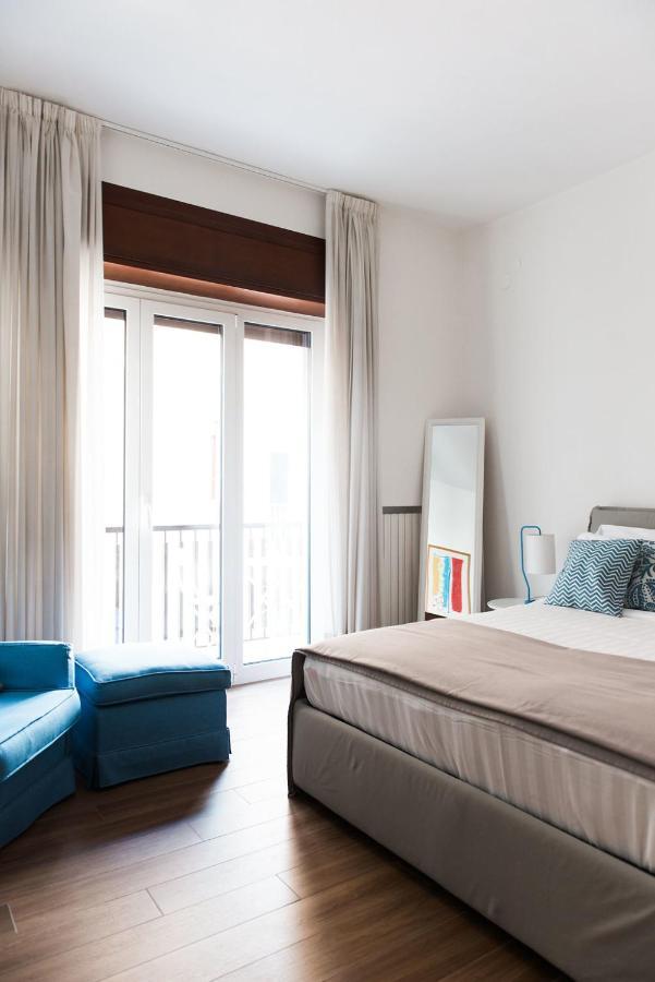 Starhost - Golden Apartments Salerno Ngoại thất bức ảnh